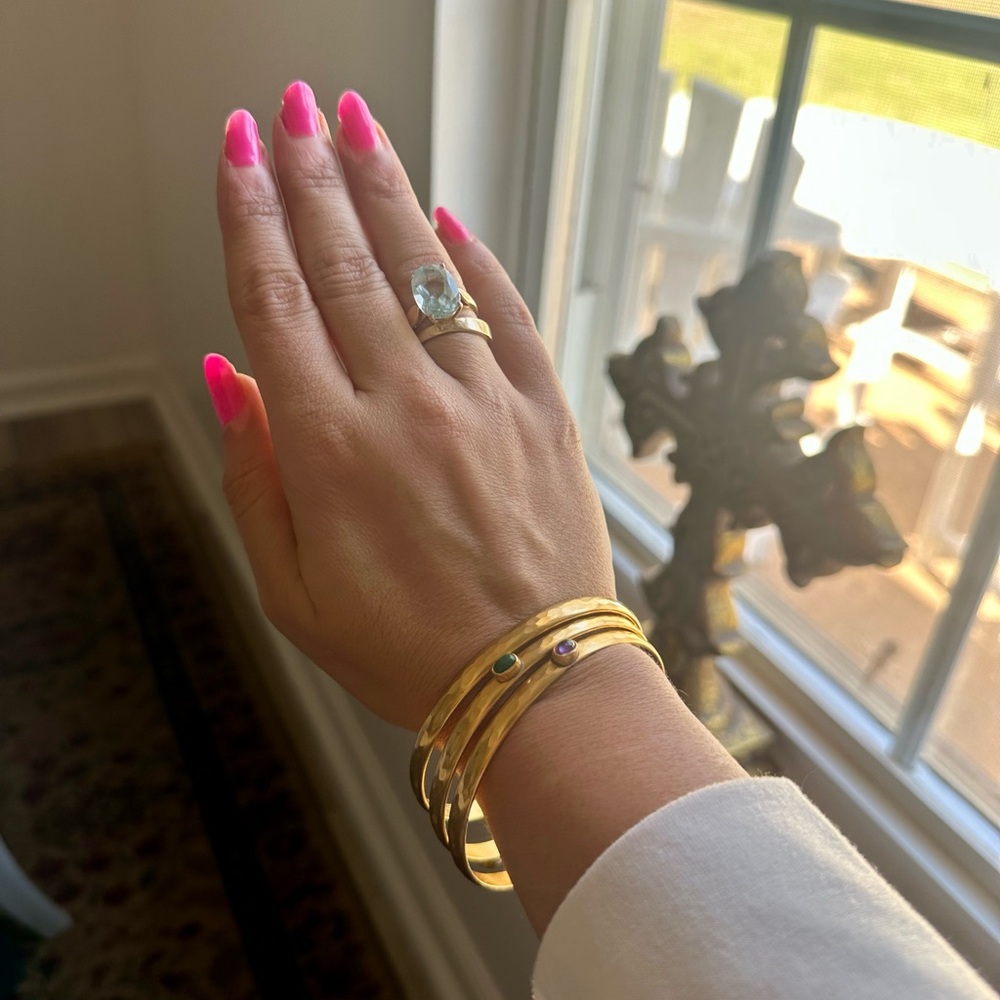 Elegant Gold Bangle Set with Gem Accents